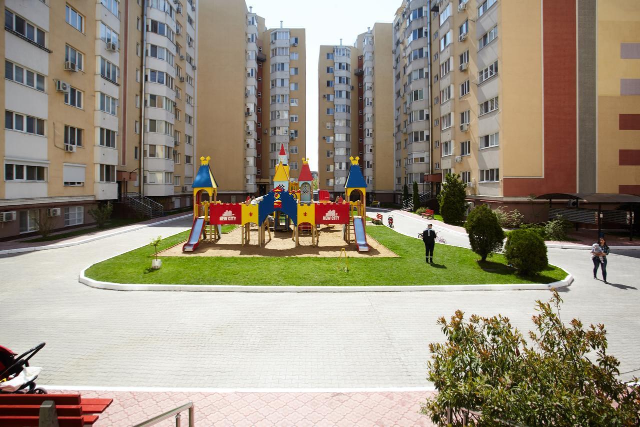 Luxury Apartment In New Building Chisinau Exterior foto